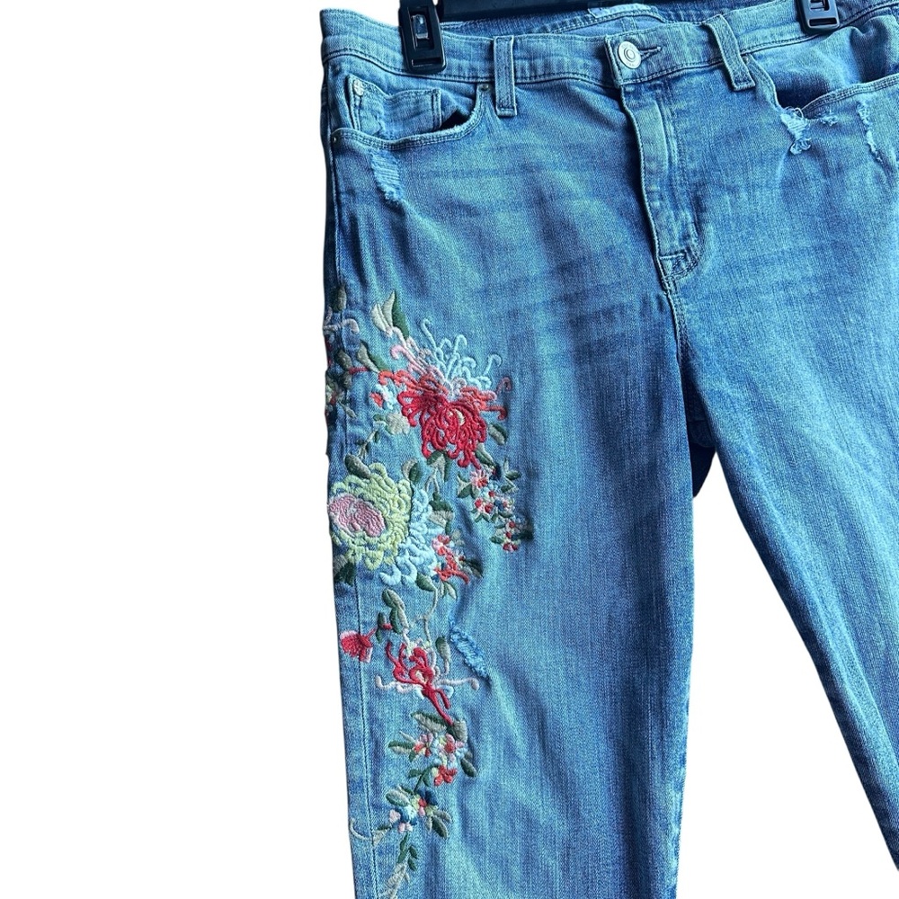 Hudson Embroidered Jeans Distressed Beauties Size 32